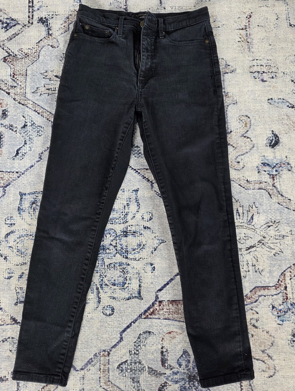 Women’s Black Banana Republic High-Rise Skinny Jeans 27/4